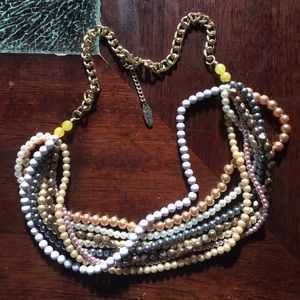 Multiple Strand Pearl Necklace 💜